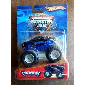 2006 Hot Wheels MONSTER JAM SERIES PREDATOR Blue Black Monster Truck Series 1:43